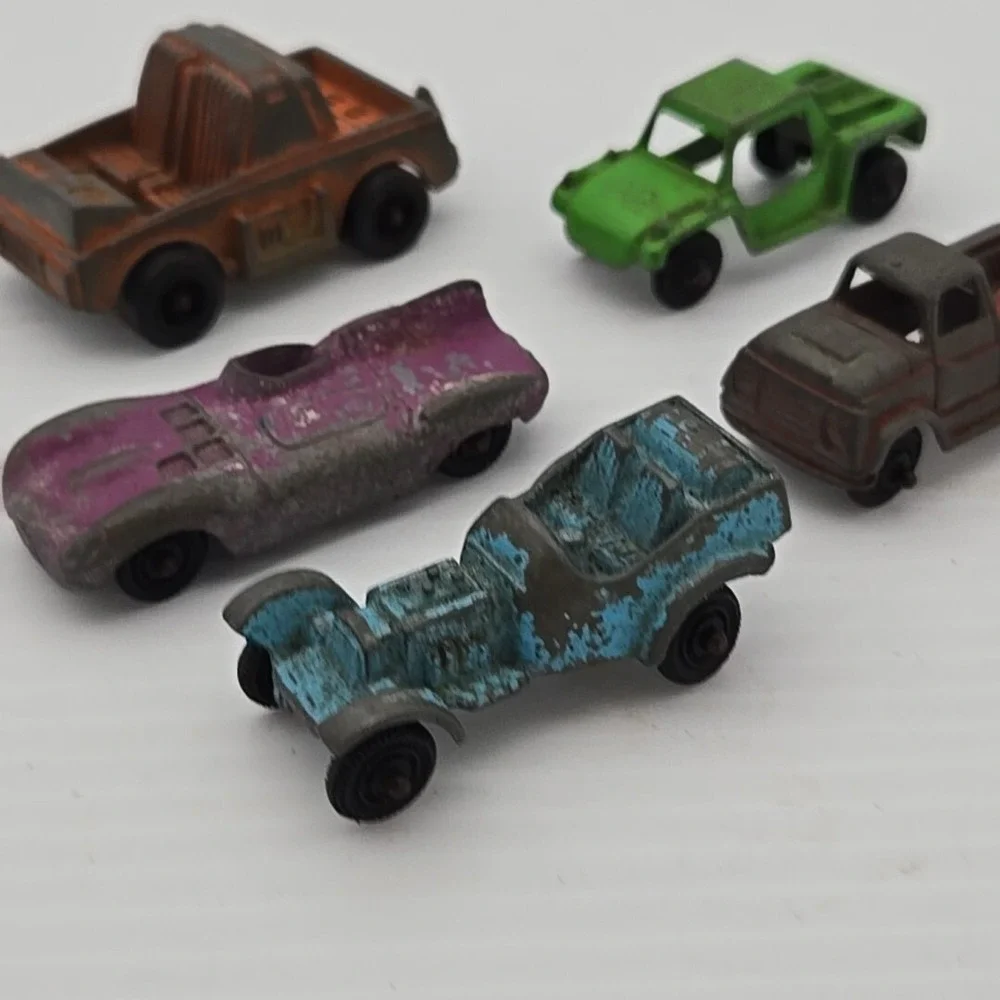Vintage Tootsietoy Diecast Car Lot Of 5